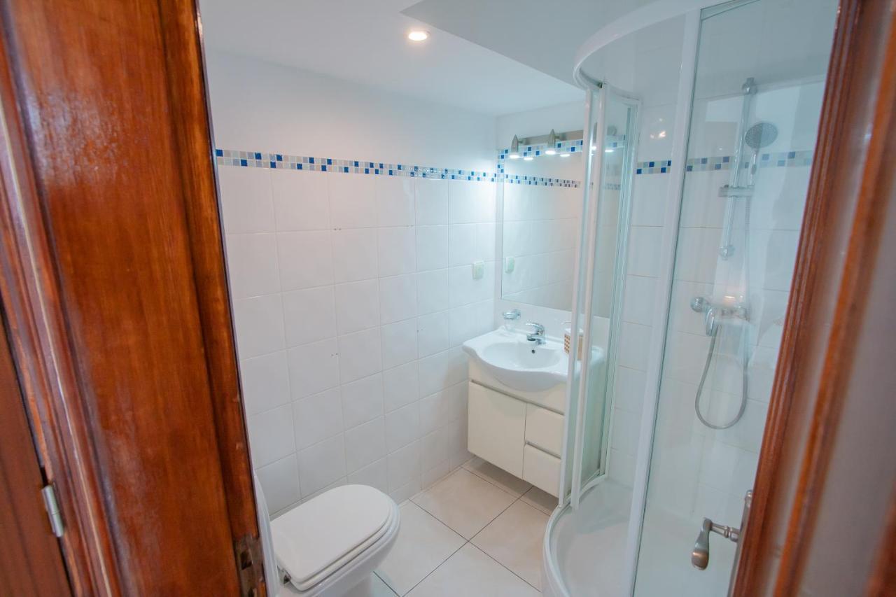 Apartamento Luztur Luaran gambar